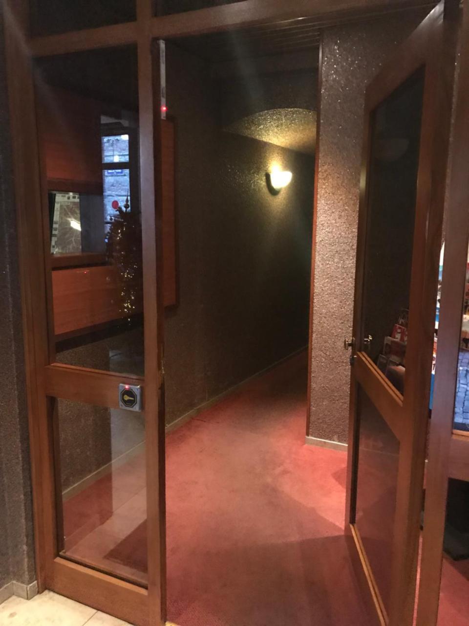 Hotel Chantecler Bruxelles Extérieur photo