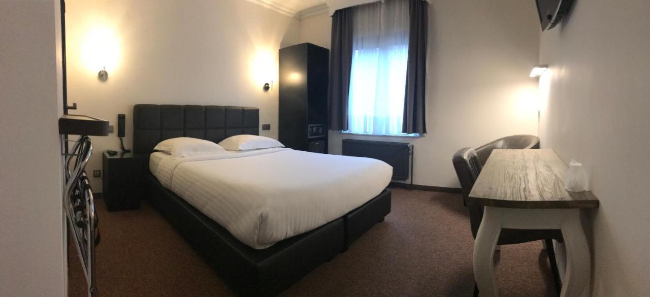 Hotel Chantecler Bruxelles Extérieur photo